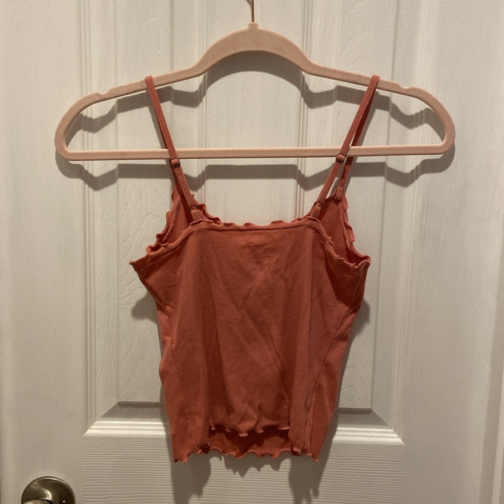 Hollister Rose Ribbed Ruffle Spaghetti Strap Cami Top - Picture 2 of 8